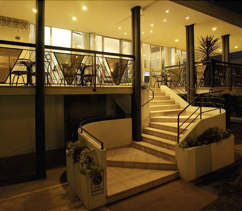 Hotel Bremen ริมินี ภายนอก รูปภาพ